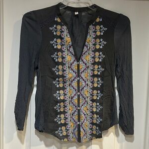 Women’s Anthropologie TINY Embroidered Black & Gray Women's Top